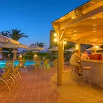 Resort Solimar Dias Rétino