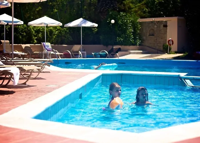 Solimar Dias Complex 3*